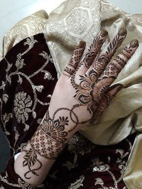 mehandi design front hand