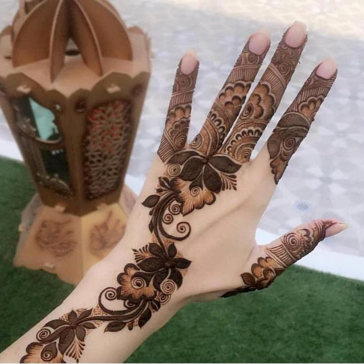 mehndi attire