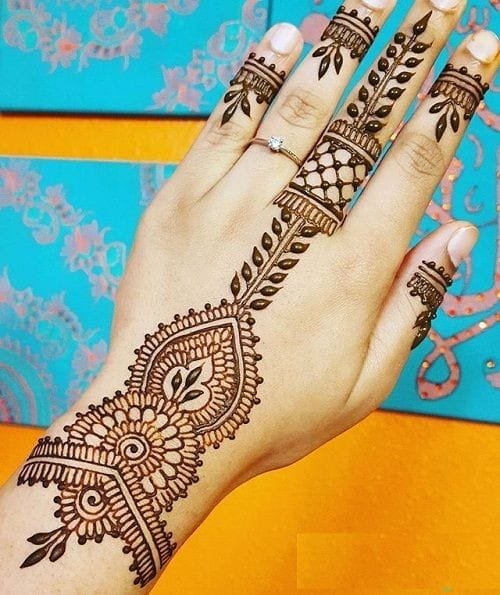 flower mehandi design