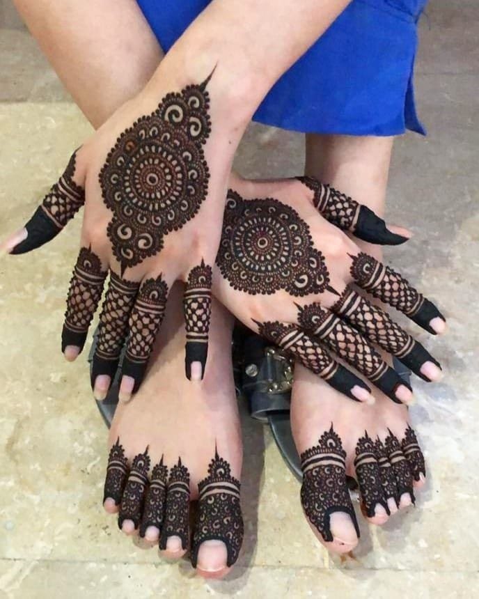 flower mehandi design