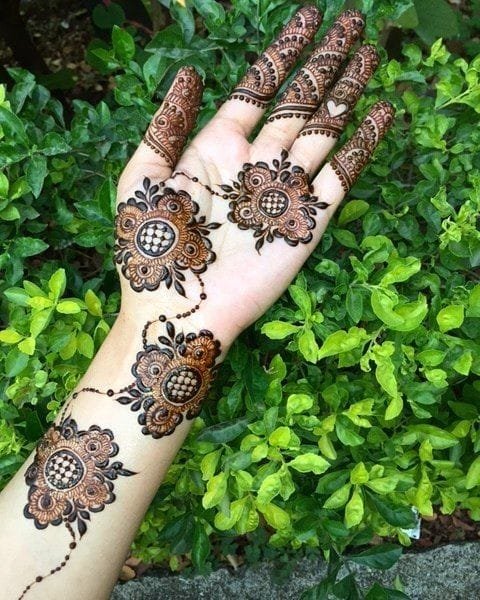 mehndi design easy and beautiful back hand