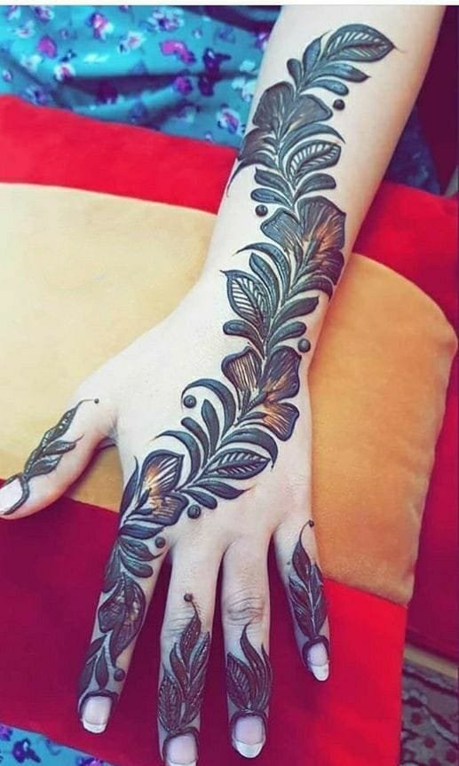 mehndi design back hand