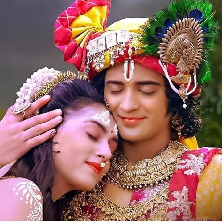 cute radha krishna dp for whatsapp