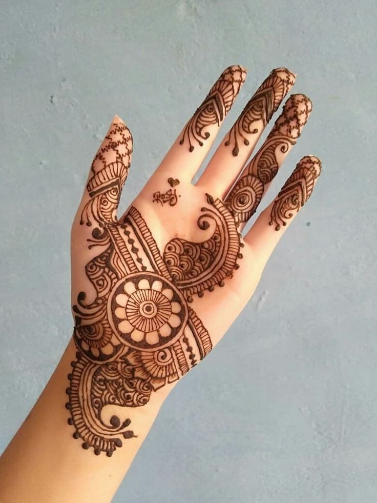 mehandi design pic