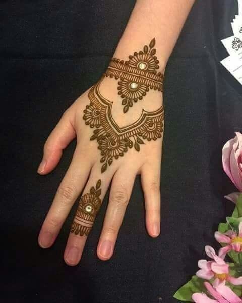 beautiful mehandi design