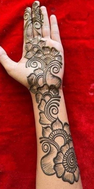 mehandi design simple back hand