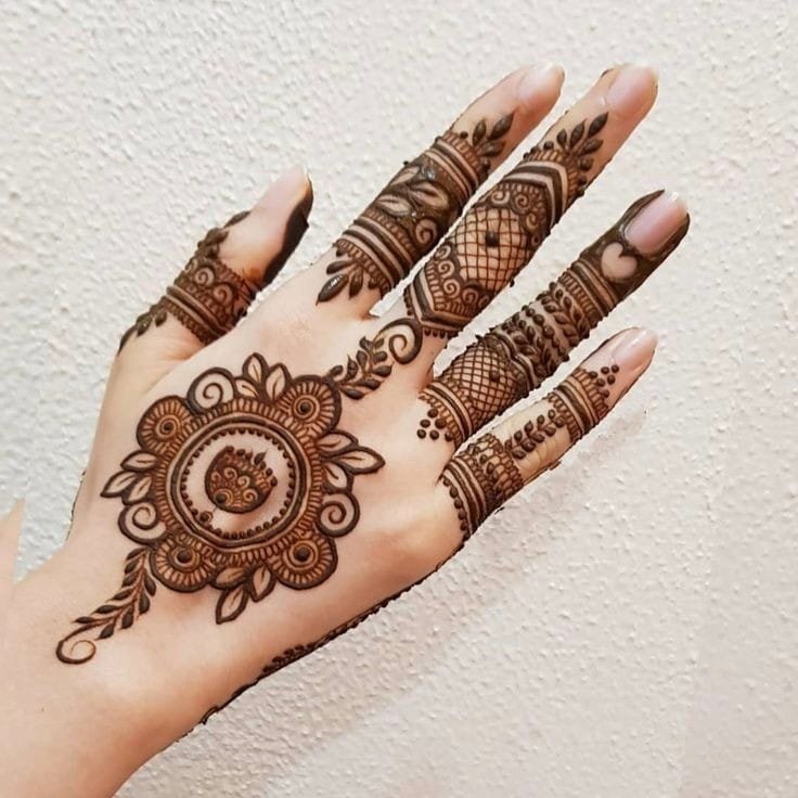 finger mehandi design