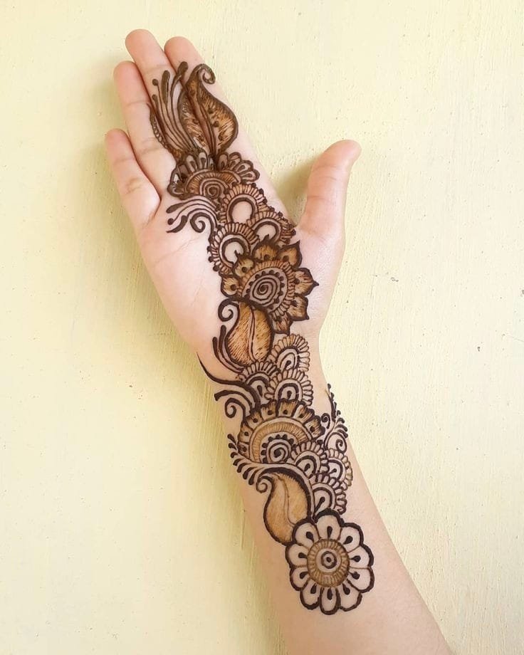 mehndi design aesthetic front hand