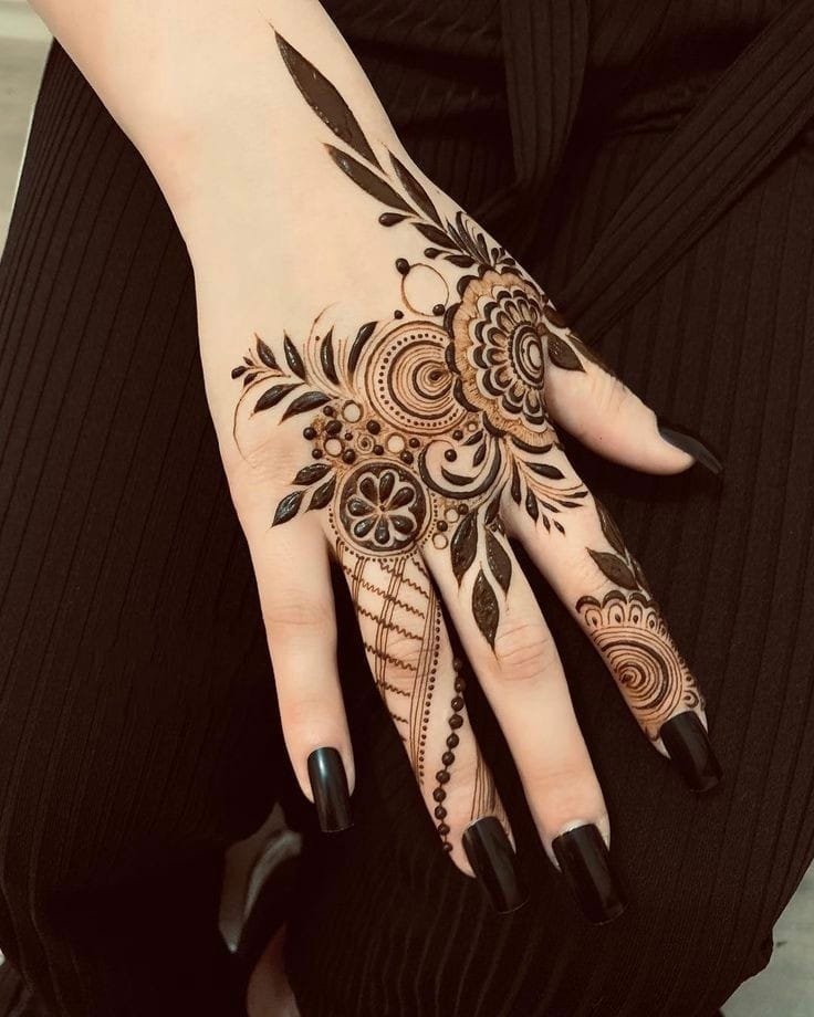 best mehndi design simple