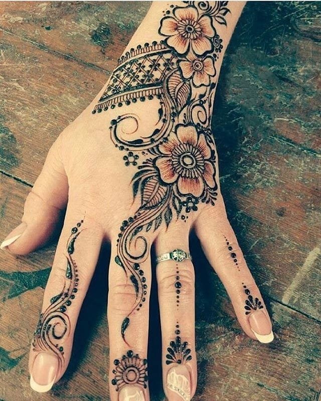 mehndi design easy and beautiful back hand