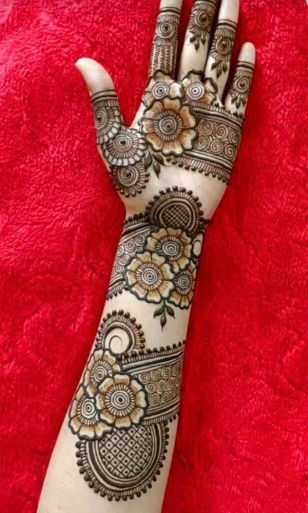 full hand mehndi design