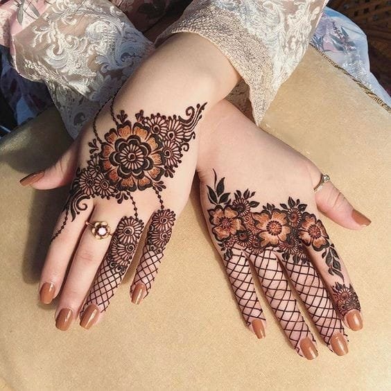 full hand mehndi design