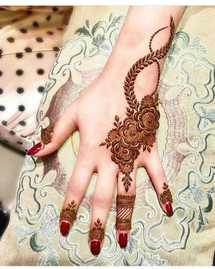 full hand mehndi design