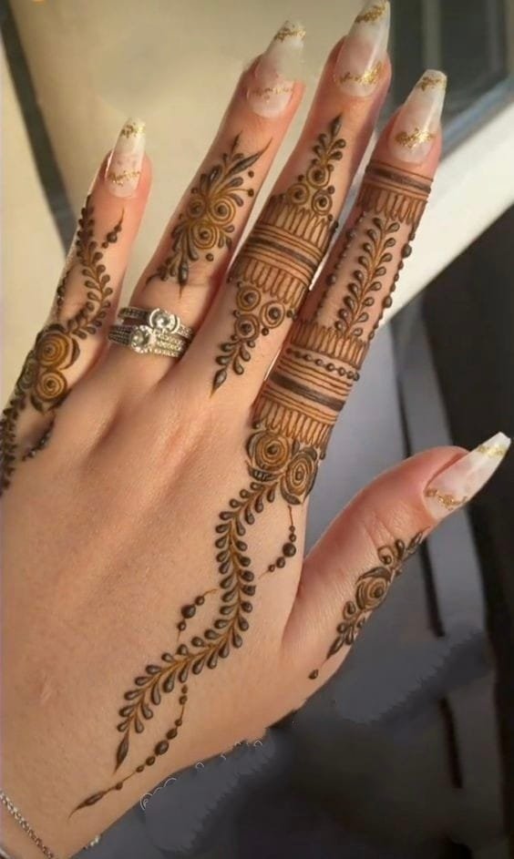 full hand mehndi design