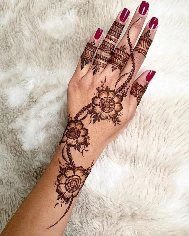 mehndi design easy front hand