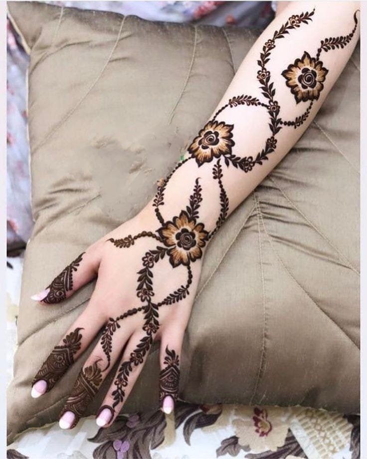 mehndi design easy front hand