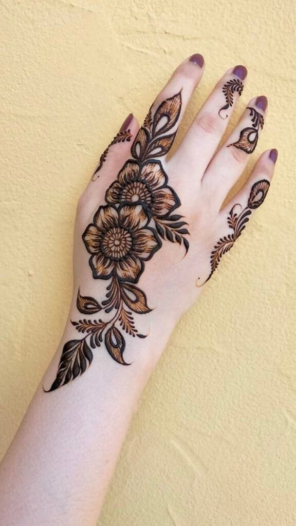 chand mehndi design