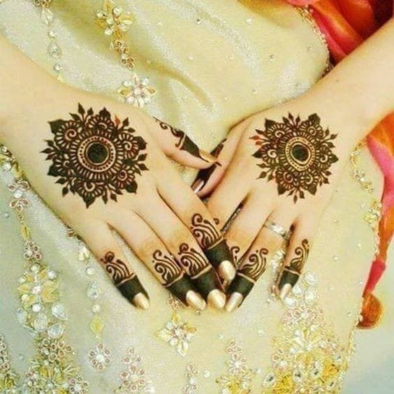 mehndi design arabic back hand